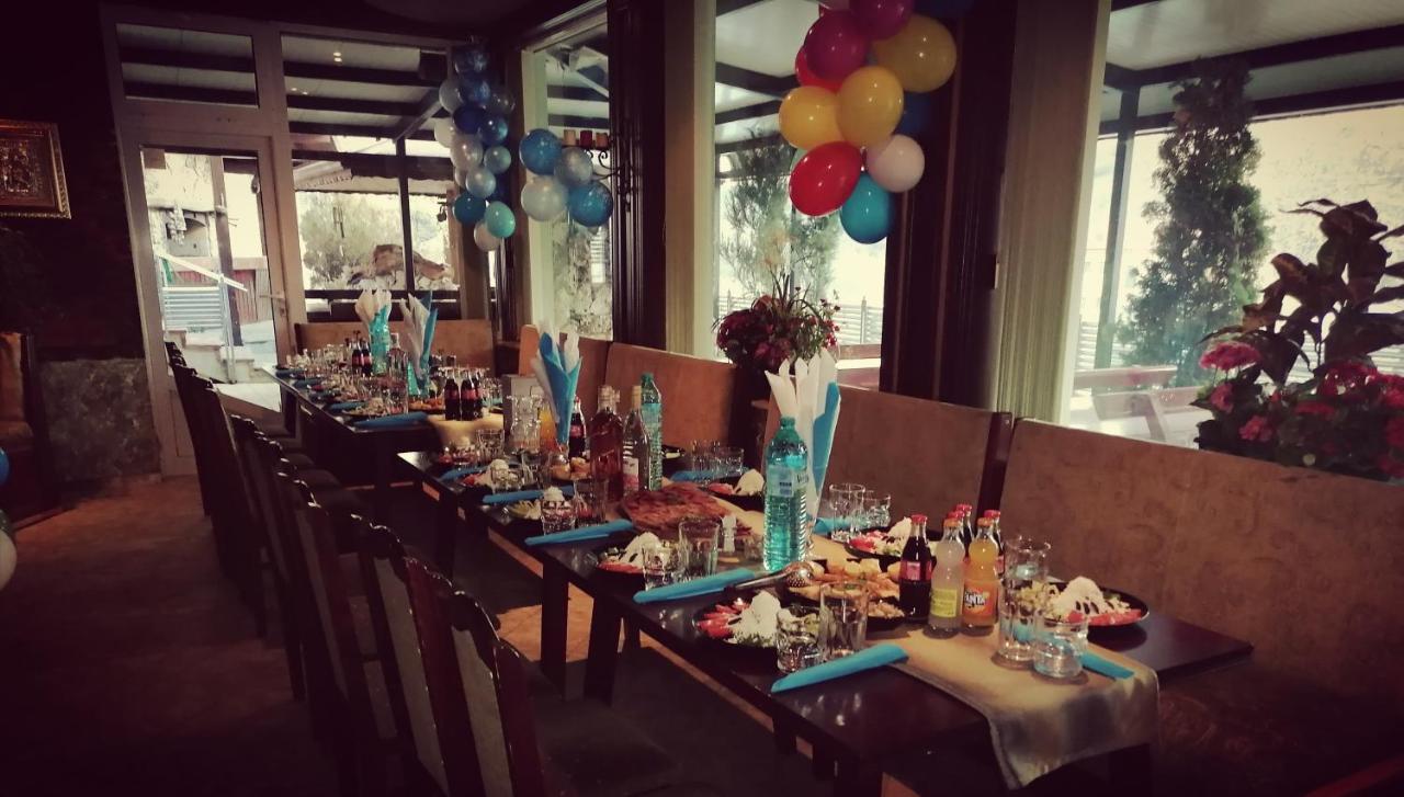 Discret Hotel & Restaurant Vladaya エクステリア 写真