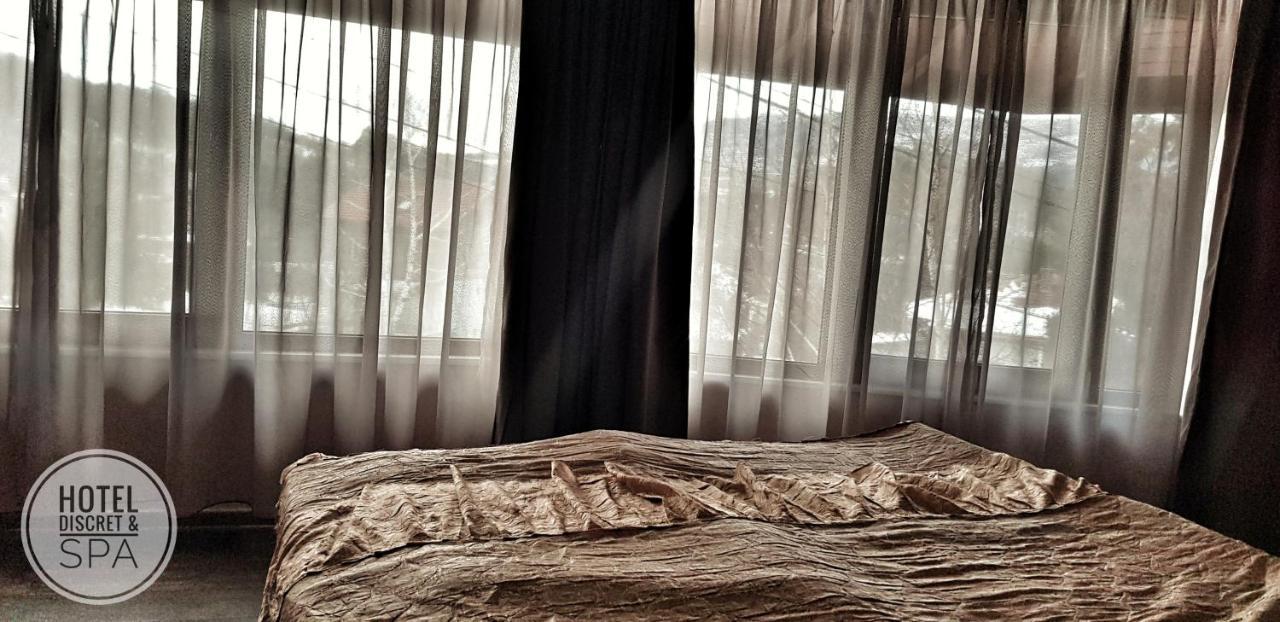 Discret Hotel & Restaurant Vladaya エクステリア 写真